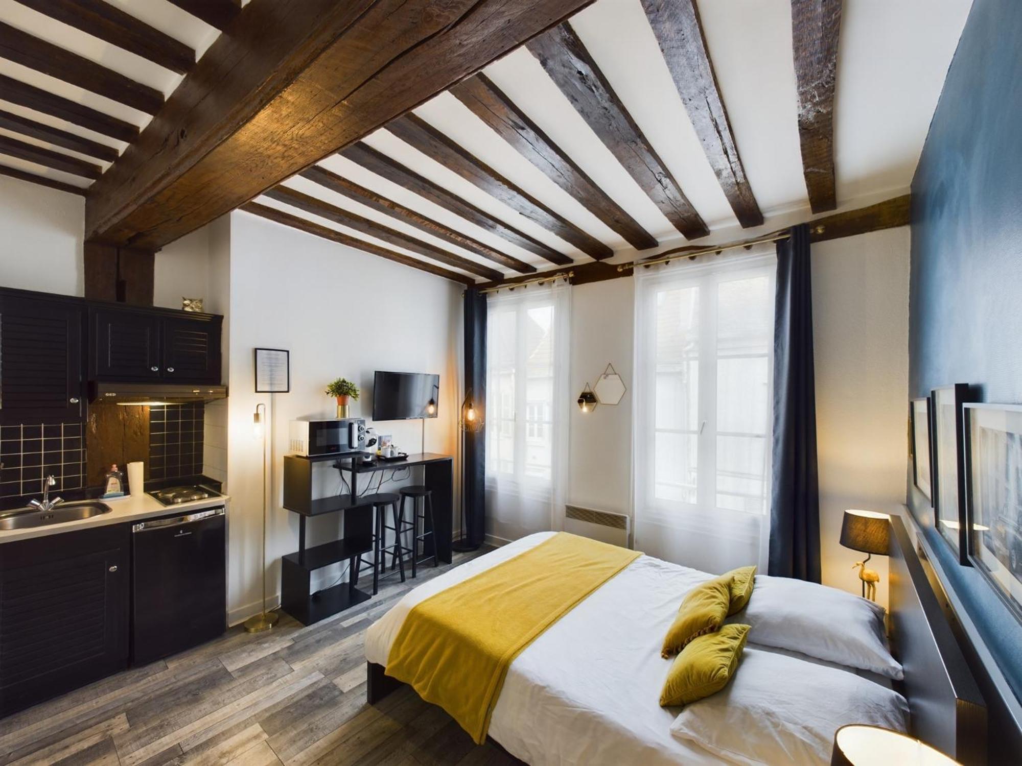 Studio Deschainets Troyes Gare Et Centre Historique Экстерьер фото